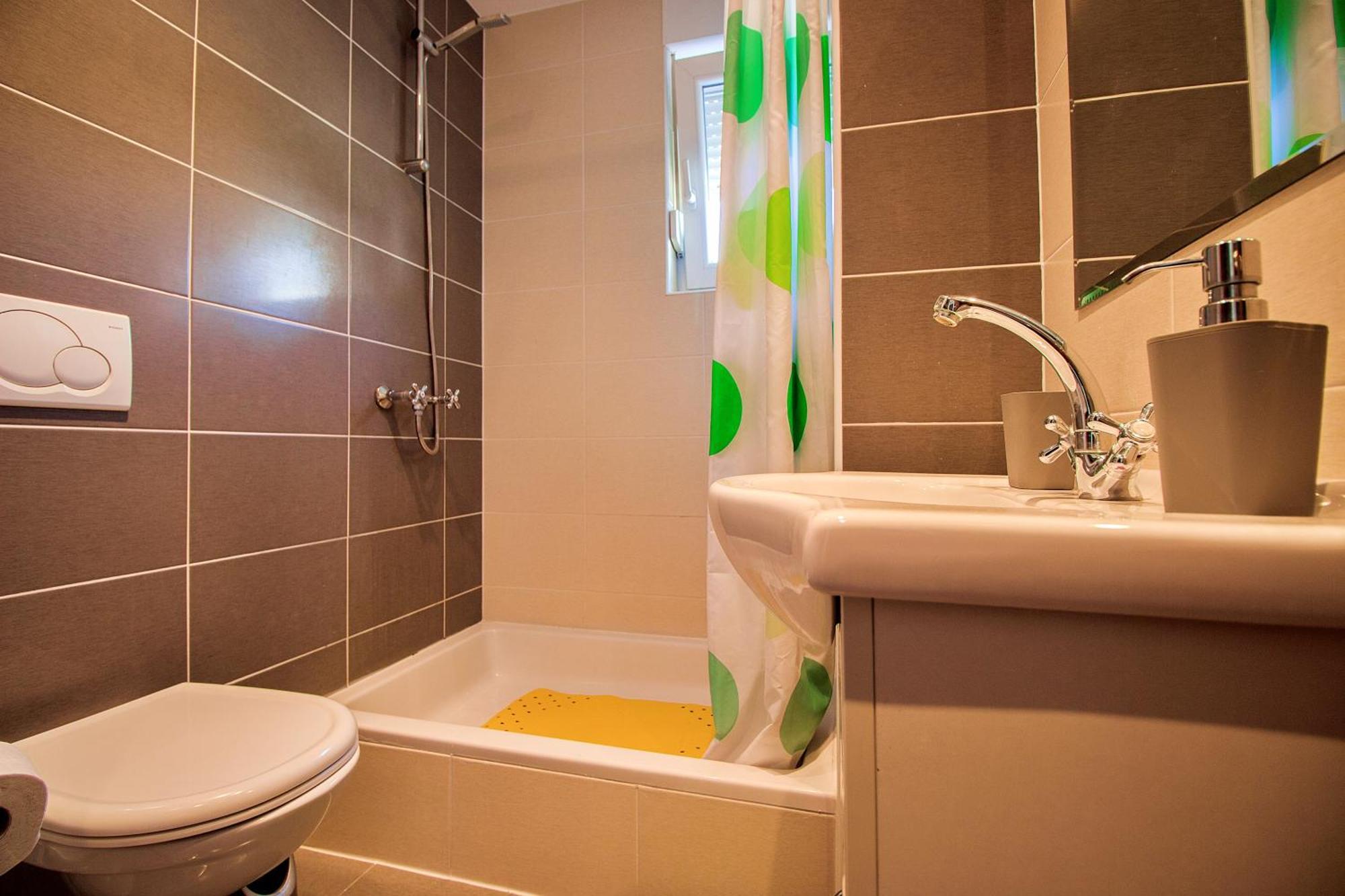 Sandy Beach Apartments Duce Phòng bức ảnh