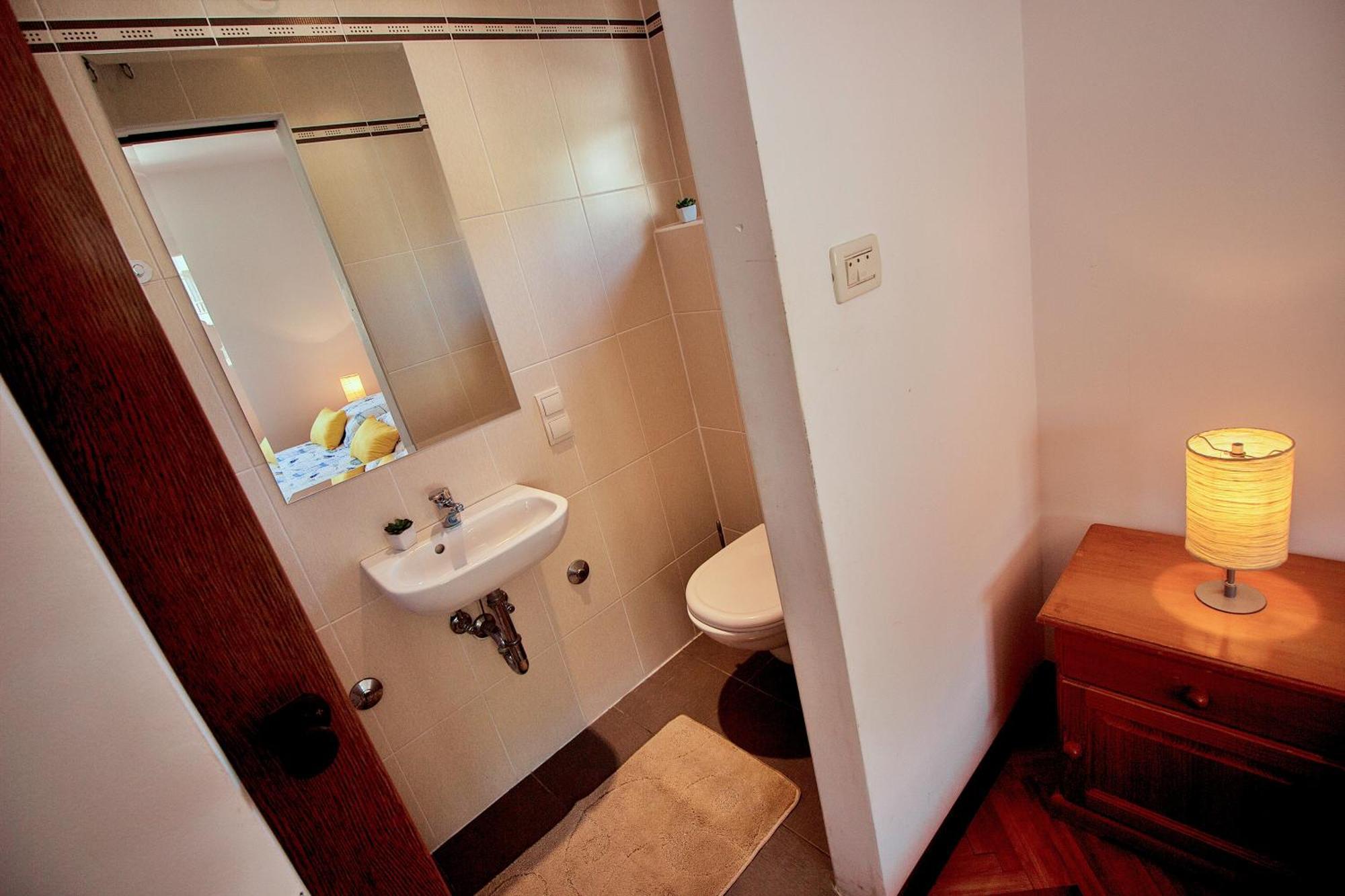 Sandy Beach Apartments Duce Phòng bức ảnh